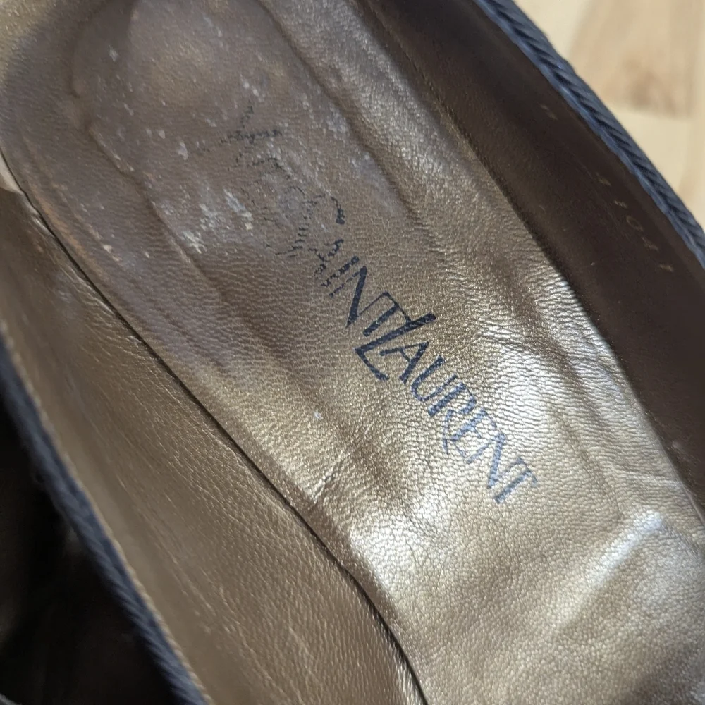 Vintage YSL Yves Saint Laurent Black Suede Shoes Low Heel Mink Pom Pom 9.5N 8
